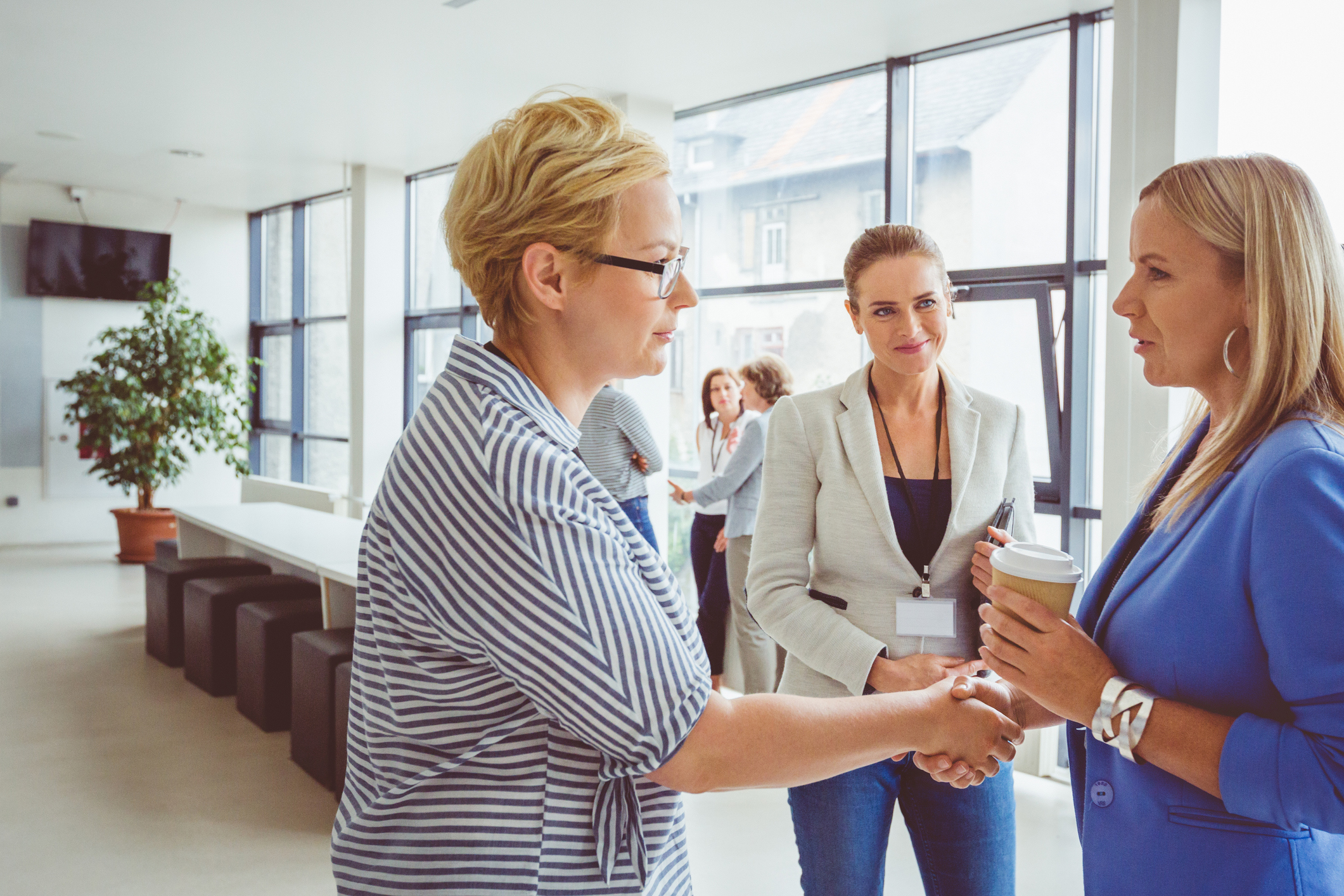 White Paper: Pflegenetzwerke in Unternehmen gründen und gestalten
